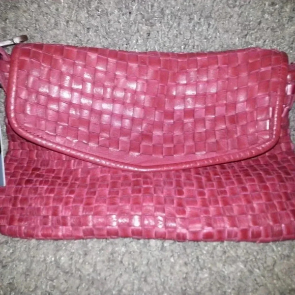 VALENTINA-Red Woven Leather-Crossbody/Shoulder Straps-AUTHENTIC-NWT-Gorgeous - Picture 3 of 5